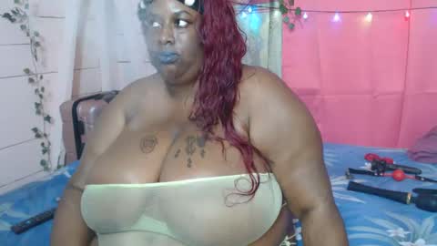 yanique online show from February 2025 05:48:02 AM