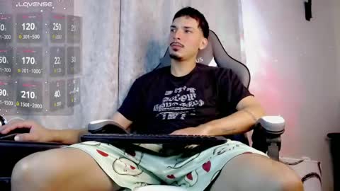 Snapshot of yankees_xxx chatting on June 2026 11:45:02 AM yankees online show from June 2026 11:45:02 AM