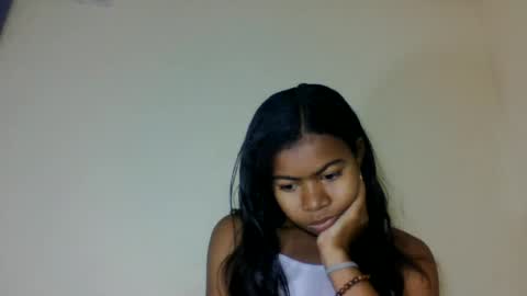 yannick_01 online show from June 2026 01:28:02 PM