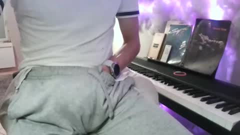 Snapshot of yannsolo8106 chatting on October 2025 07:01:01 AM yannsolo8106 online show from October 2025 07:01:01 AM