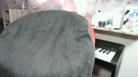 Snapshot of yannsolo8106 chatting on November 2025 03:12:02 PM yannsolo8106 online show from November 2025 03:12:02 PM