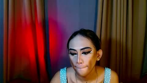 miss yasii online show from January 2025 04:32:02 PM