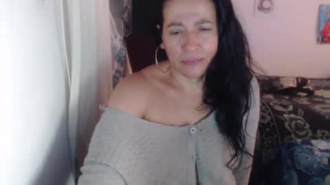 Snapshot of yasmin_love85 chatting on March 2025 03:07:02 PM yasmin_love85 online show from March 2025 03:07:02 PM
