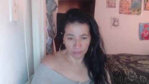 Snapshot of yasmin_love85 chatting on March 2025 04:14:02 PM yasmin_love85 online show from March 2025 04:14:02 PM