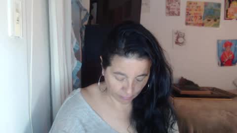Snapshot of yasmin_love85 chatting on September 2025 02:31:01 PM yasmin_love85 online show from September 2025 02:31:01 PM