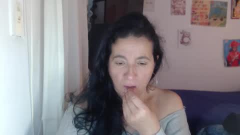 yasmin_love85 online show from February 2026 02:32:02 PM