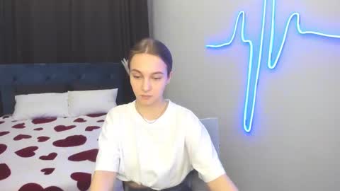 Snapshot of yasminasage chatting on February 2025 02:42:01 PM Yasmina online show from February 2025 02:42:01 PM