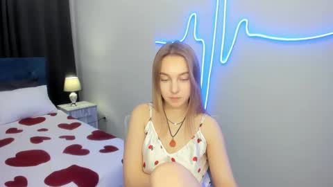 Snapshot of yasminasage chatting on September 2025 03:47:01 PM Yasmina online show from September 2025 03:47:01 PM