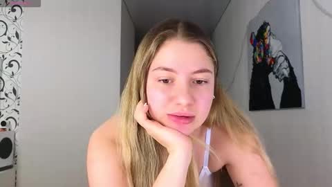 Yasyaa  online show from October 2025 03:15:02 AM