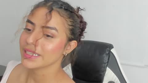 Snapshot of yaya23x chatting on January 2025 03:26:01 PM yaya23x online show from January 2025 03:26:01 PM