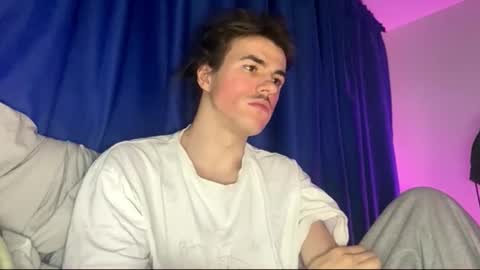 Snapshot of yayay333 chatting on February 2026 11:31:02 PM yayay333 online show from February 2026 11:31:02 PM