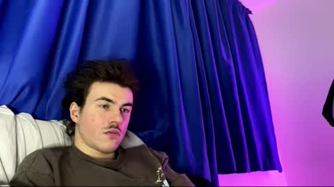 Snapshot of yayay333 chatting on February 2026 07:13:02 PM yayay333 online show from February 2026 07:13:02 PM