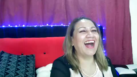 Snapshot of yayita_mature chatting on January 2025 04:44:02 PM yayita online show from January 2025 04:44:02 PM