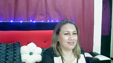 Snapshot of yayita_mature chatting on January 2025 07:45:02 PM yayita online show from January 2025 07:45:02 PM