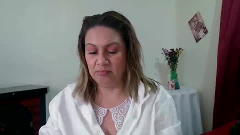 Snapshot of yayita_mature chatting on January 2025 12:55:01 PM yayita online show from January 2025 12:55:01 PM