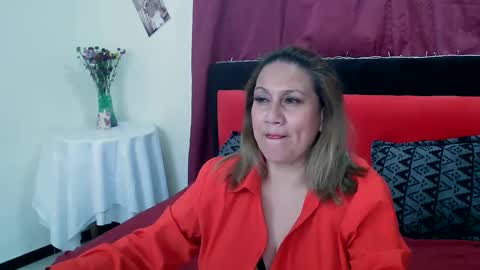 Snapshot of yayita_mature chatting on January 2025 04:08:01 PM yayita online show from January 2025 04:08:01 PM