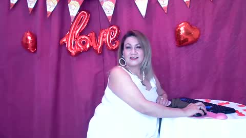 Snapshot of yayita_mature chatting on February 2025 12:52:02 PM yayita online show from February 2025 12:52:02 PM