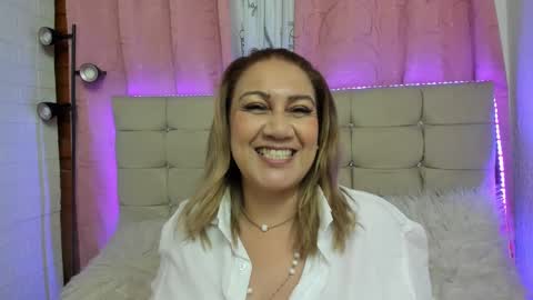 Snapshot of yayita_mature chatting on March 2025 02:16:01 PM yayita online show from March 2025 02:16:01 PM
