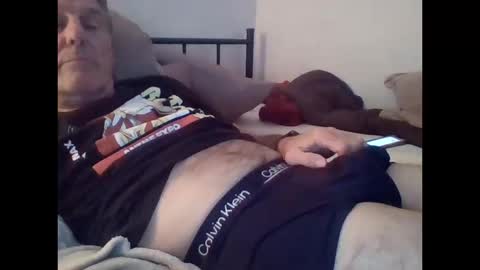 yeah_baby6988 online show from October 2025 11:59:02 PM