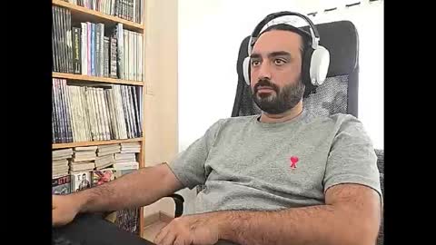 yeeaahoo online show from September 2025 10:37:01 AM