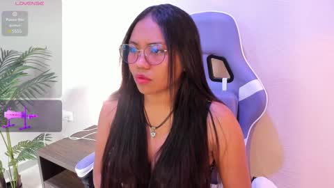 yeika_foxy online show from March 2025 11:25:02 AM