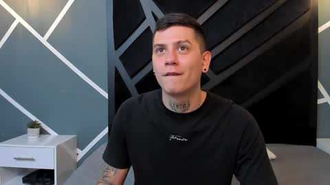 YEIKO ROMERO online show from January 2025 05:23:02 PM