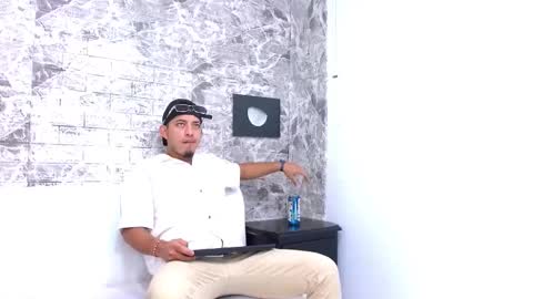 Snapshot of yeisonbrown chatting on November 2025 11:00:01 AM Yeison online show from November 2025 11:00:01 AM