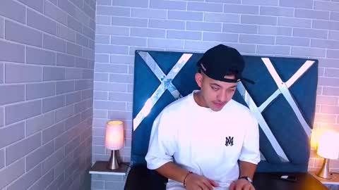 Snapshot of yeisonbrown chatting on November 2025 11:08:02 AM Yeison online show from November 2025 11:08:02 AM