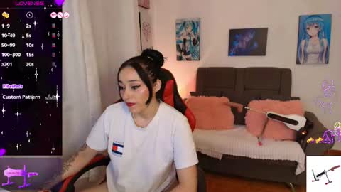 Snapshot of yeliana_sexy chatting on July 2026 11:43:02 PM Valery online show from July 2026 11:43:02 PM