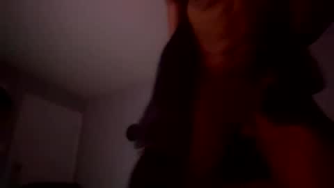 Ella Ts online show from February 2025 02:45:01 PM