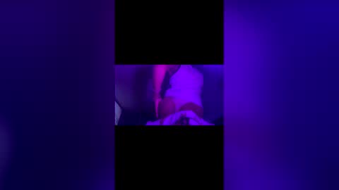 Snapshot of yelladaniella chatting on January 2026 06:52:02 AM Ella Ts online show from January 2026 06:52:02 AM