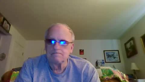 yellowsnowman70 online show from March 2026 03:12:01 PM