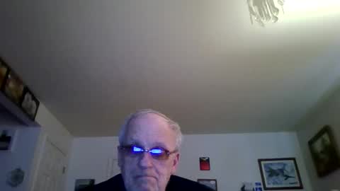 yellowsnowman70 online show from March 2026 09:04:02 PM