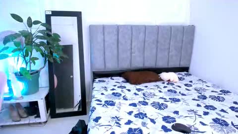 YEM online show from September 2025 12:06:01 PM