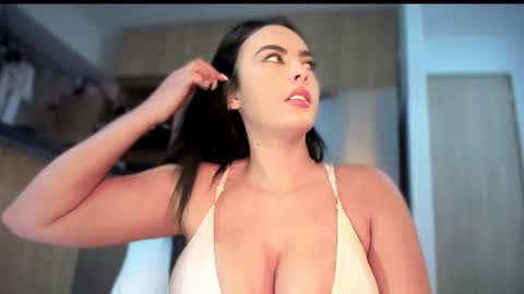 Snapshot of yenifer016 chatting on October 2025 12:32:02 AM yenifer016 online show from October 2025 12:32:02 AM