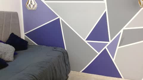 Yera  online show from October 2025 12:31:01 PM