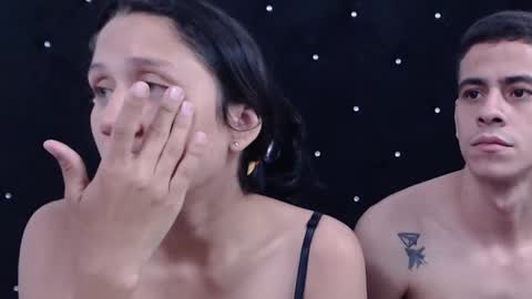 yeraldinandjos online show from November 2025 02:45:01 AM