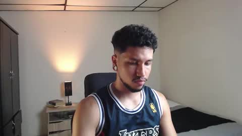 Yeff ind. model  online show from November 2025 02:33:02 AM