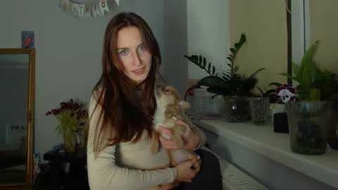 Zoe online show from February 2025 10:20:02 PM