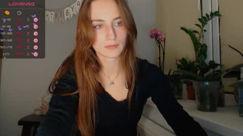 Zoe online show from November 2025 09:37:01 PM