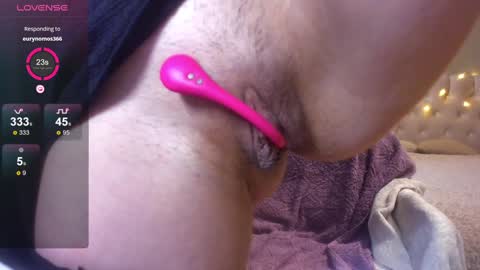 Sofie online show from February 2025 09:08:02 AM