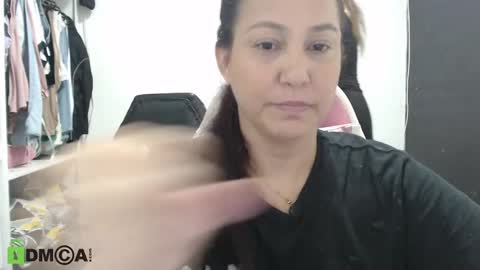 yessica and andres online show from February 2025 03:21:01 AM