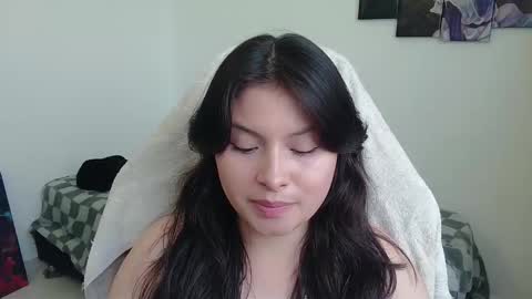 yessica_gomez01 online show from February 2026 09:41:01 PM