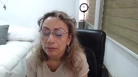 jessy online show from February 2025 12:42:01 AM