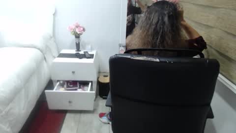 jessy online show from October 2025 02:20:01 AM