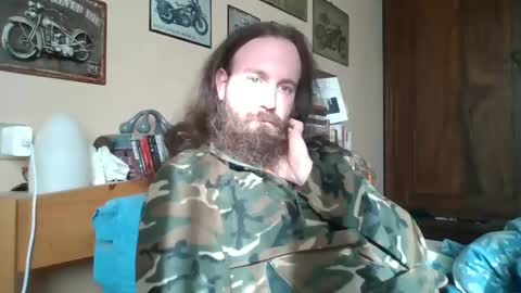 yeti_92 online show from February 2025 02:00:02 PM