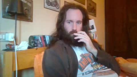 yeti_92 online show from March 2026 07:25:01 AM