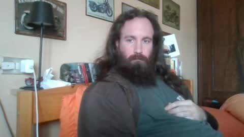 yeti_92 online show from April 2026 11:15:01 AM