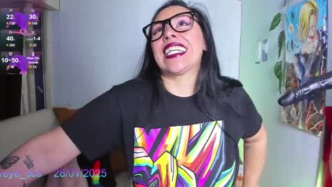 Snapshot of yeye_scs chatting on January 2025 12:43:01 PM Luna online show from January 2025 12:43:01 PM