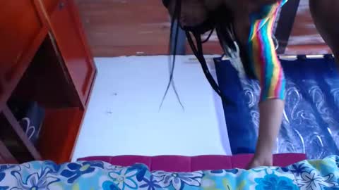 yeyecandy online show from December 2024 05:01:01 PM